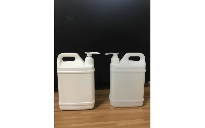 Can 2 lít đựng nước giặt xả,  rửa chén 