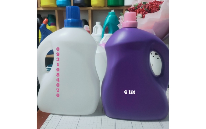 Can nhựa 4 lít đựng nước giặt xả, lau sàn, rửa chén giá rẻ