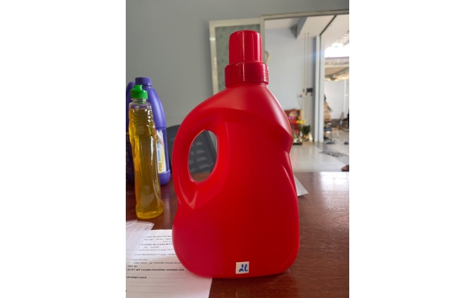 Can 2 lít đựng nước giặt xả,  rửa chén 