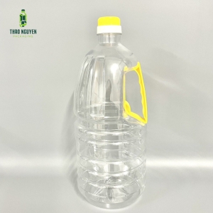 Chai nhựa PET 2 lít đựng dầu ăn