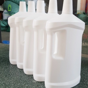 CHAI LAU SÀN 1 LÍT NHỰA THẢO NGUYÊN