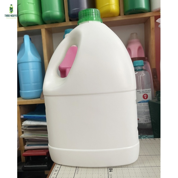 Can nhựa 3L DNee Nước Giặt - Nước Lau Sàn - Chất Tẩy Rửa