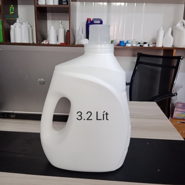 Can nhựa 3 lít đựng nước giặt xả, lau sàn