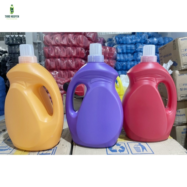 Can 4 lít đựng nước giặt, lau sàn - Nhiều màu