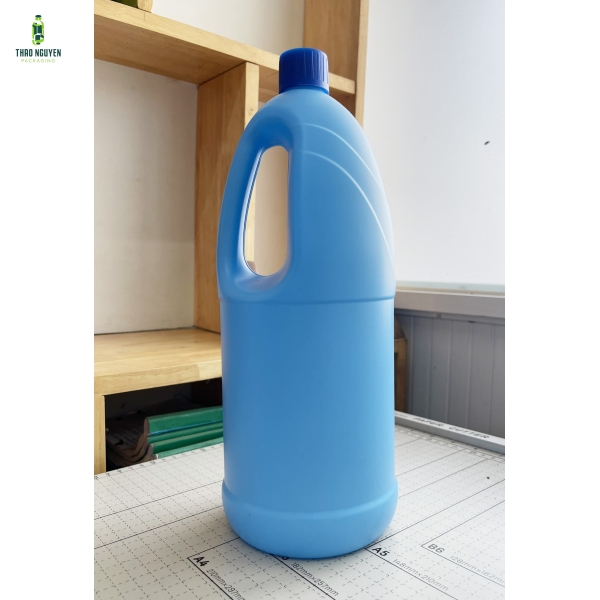 Chai đựng nước tẩy Javel 2 lít