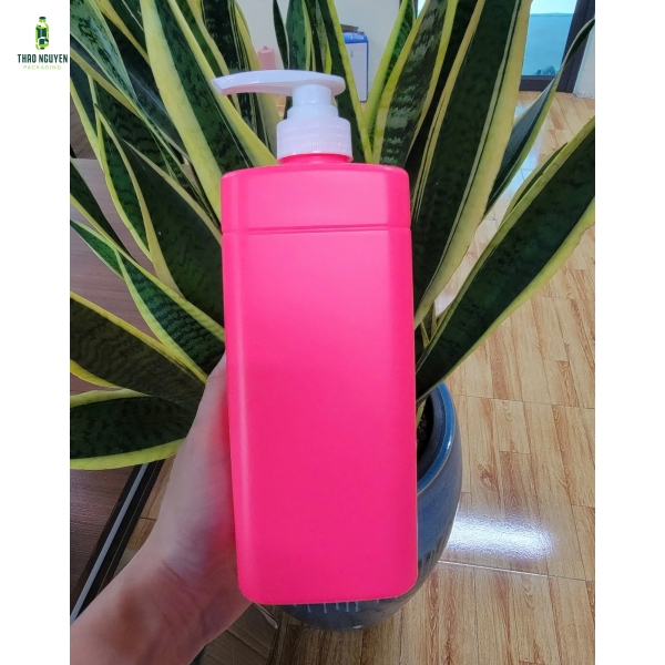 Chai nhựa 900ml vòi nhấn