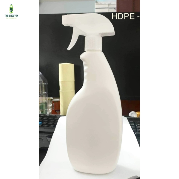 Chai tẩy đa năng , xịt kính 650ml - hdpe