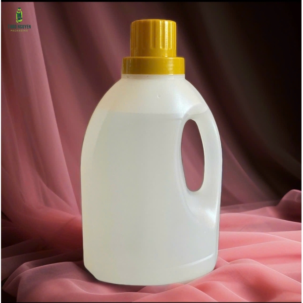 Can nước giặt xả 1 lít -  Sẵn kho số lượng lớn